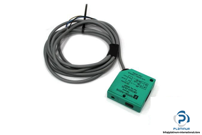 PEPPERLFUCHS-OBT300-F3-E2-LASER-DIFFUSE-SENSOR_675x450.jpg