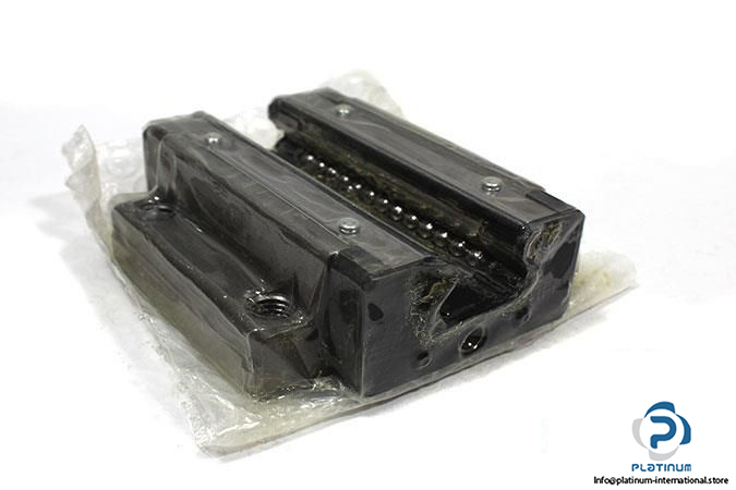 thk-HSR30A1SSC1-linear-bearing-block