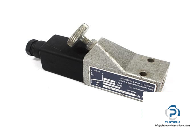 SUCO-0159-429-14-1-001-DIAPHRAGM-PRESSURE-SWITCH3_675x450.jpg