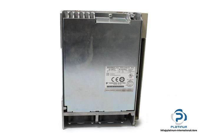 OMRON-SGDH-20DE-OY-SERVOPACK3_675x450.jpg