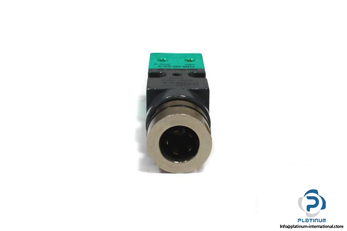 PEPPERLFUCHS-NJ15-M1-A2-V-INDUCTIVE-SENSOR4_675x450.jpg