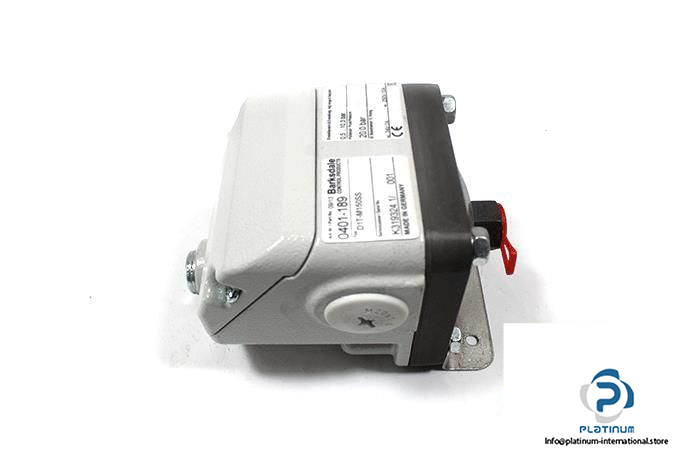 BARKSDALE-D1T-M150SS-0401-189-PRESSURE-SWITCH4_675x450.jpg
