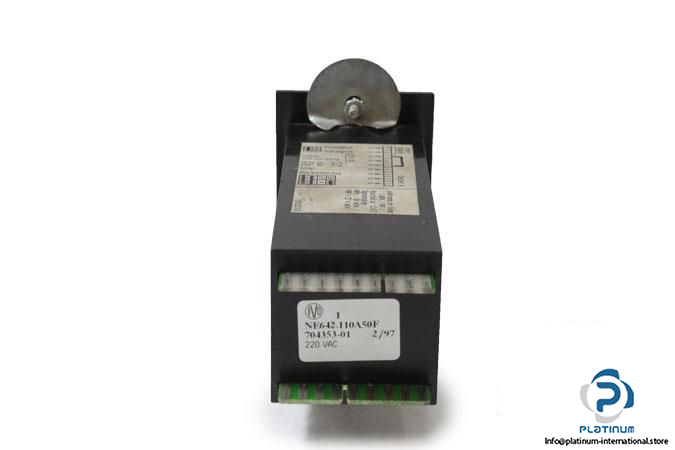 IVO-NF642110A50F-MASTER-OPERATER5_675x450.jpg