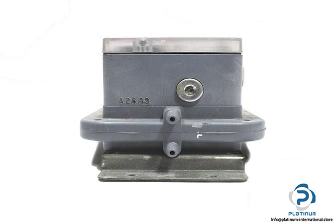 ALRE-IT-JDL-112-GAS-PRESSURE-SWITCH4_675x450.jpg