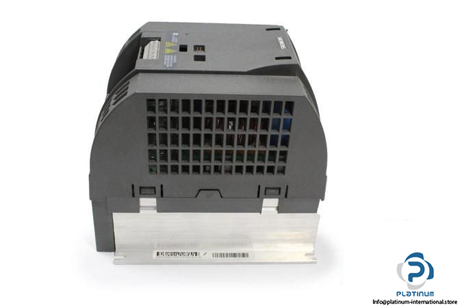 SIEMENS-6SL3211-0AB21-1AA0-FREQUENCY-INVERTER6_675x450.jpg