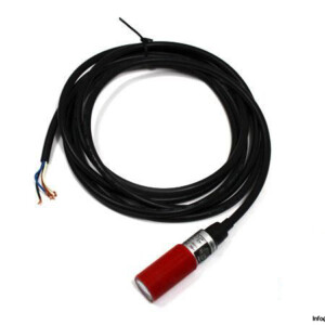 LEUZE-PRK-318KP-PHOTOELECTRIC-RETRO-REFLECTIVE-SENSOR_675x450.jpg