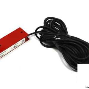 LEUZE-LS-722-SE-THROUGH-BEAM-PHOTOELECTRIC-SENSOR-TRANSMITTER_675x450.jpg