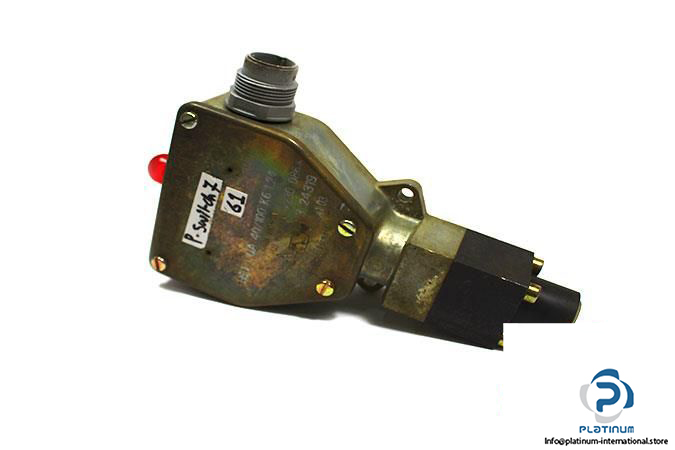 REXROTH-HED-1-OA-40-100-K6-L24-PISTON-TYPE-PRESSURE-SWITCH_675x450.jpg
