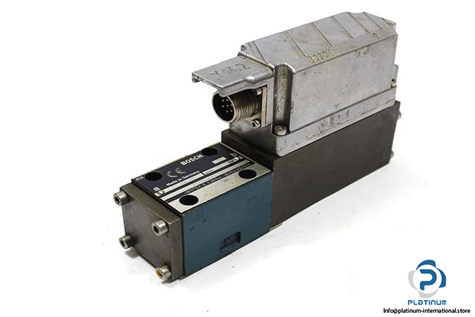 BOSCH-0-811-404-600-44-SERVO-SOLENOID-VALVE_675x450.jpg