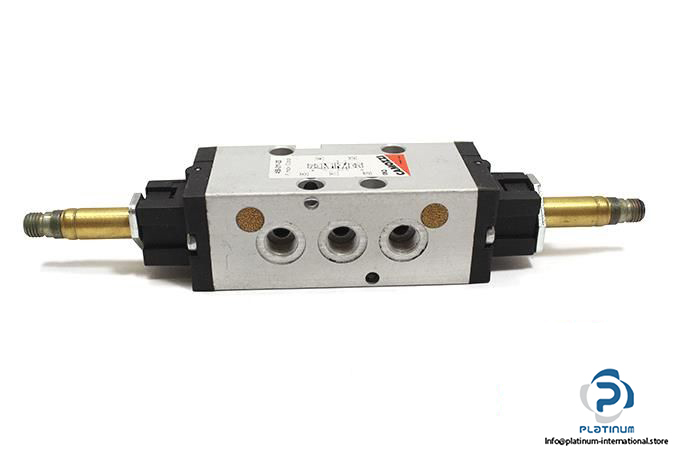 CAMOZZI-458-011-02-SOLENOID-CONTROL-VALVE3_675x450.jpg