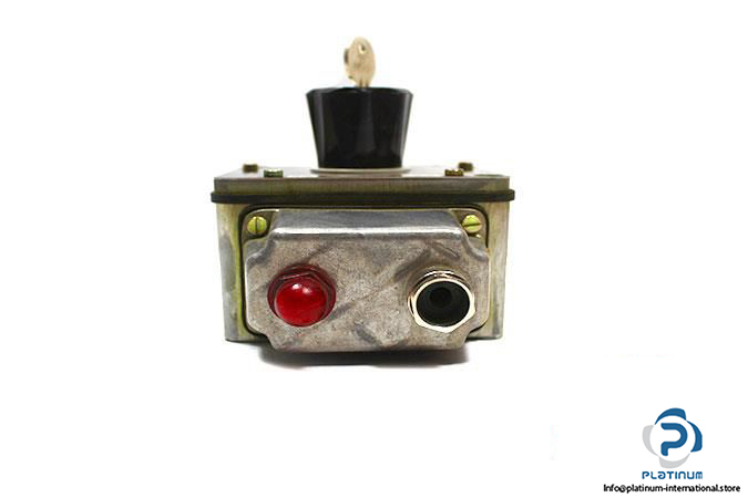 REXROTH-HED-2-OA-24-200-L24-R900442022-PRESSURE-SWITCH4_675x450.jpg