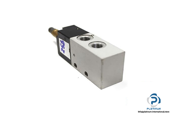 CAMOZZI-348-015-02-SINGLE-SOLENOID-VALVE4_675x450.jpg