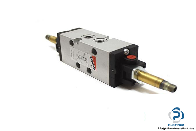 CAMOZZI-458-011-02-SOLENOID-CONTROL-VALVE4_675x450.jpg
