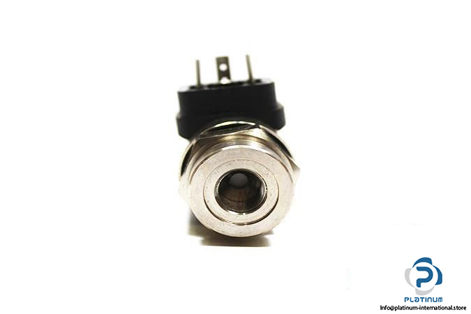 IFM-PB5001-PRESSURE-SWITCH5_675x450.jpg