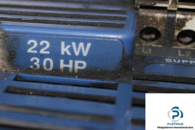 TELEMECANIQUE-ATV452D22-AC-ALTIVAR-DRIVE6_675x450.jpg