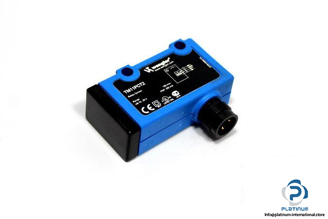 WENGLOR-TM11PCT2-PHOTOELECTRIC-REFLEX-SENSOR_675x450.jpg