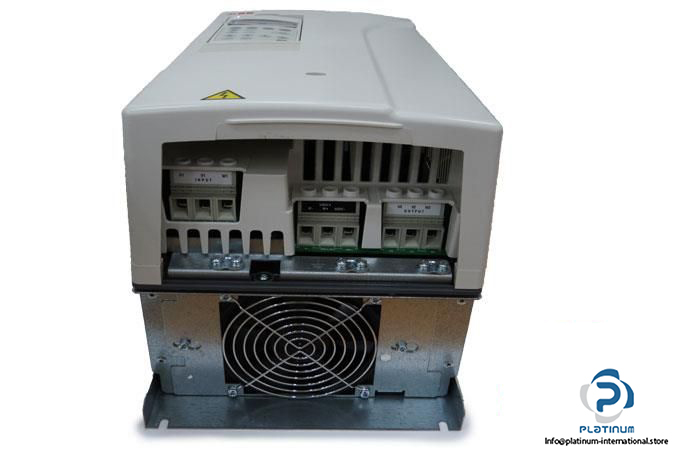 ABB-ACS800-01-0030-3D150-E200-FREQUENCY-INVERTER4_675x450.jpg