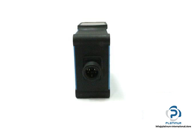 SICK-WL27-451-PHOTOELECTRIC-RETRO-REFLECTIVE-SENSOR-DUAL-LENS-5_675x450.jpg