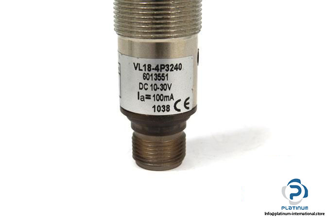SICK-VL18-4P3240-PHOTOELECTRIC-RETRO-REFLECTIVE-SENSOR6_675x450.jpg