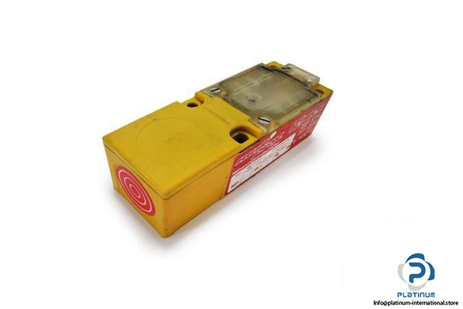 TURCK-MP-15H-AZ2X-INDUCTIVE-SENSOR_675x450.jpg