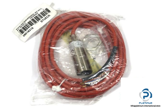 PROXITRON-IKZ-30228-H-INDUCTIVE-PROXIMITY-SWITCH_675x450.jpg
