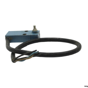 crouzet-83-823.0-limit-switch
