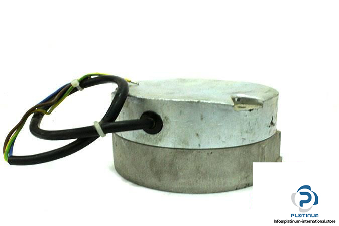 BAUER-E008B9-ELECTRIC-BRAKE4_675x450.jpg