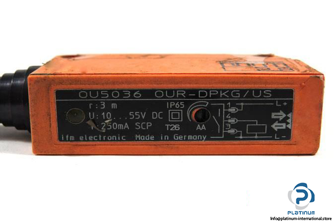 IFM-OU5036-PHOTOELECTRIC-RETRO-REFLECTIVE-SENSOR5_675x450.jpg