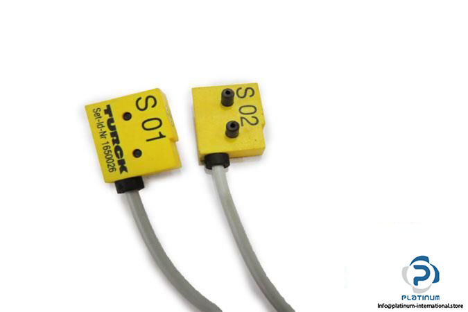 TURCK-NI1-Q65-AP6-0210-FSF44S304-INDUCTIVE-SENSOR5_675x450.jpg