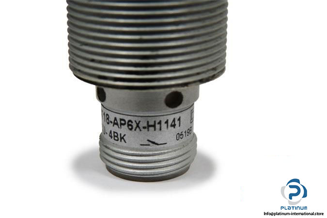 TURCK-BI8U-MT18-AP6X-H1141-INDUCTIVE-SENSOR5_675x450.jpg