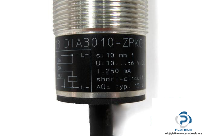 IFM-DI5003-COMPACT-EVALUATION-UNIT-FOR-SPEED-MONITORING-6_675x450.jpg