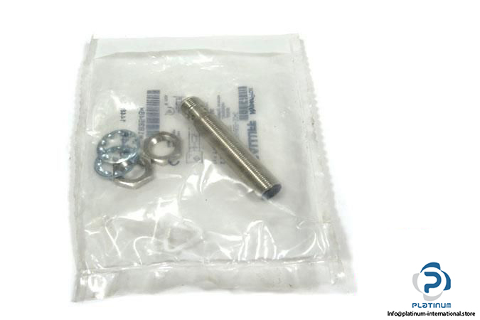 BALLUFF-BES-M12MI-PSH80B-S04G-INDUCTIVE-SENSOR_675x450.jpg