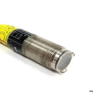 IFM-OG5061-RETRO-REFLECTIVE-SENSOR_675x450.jpg