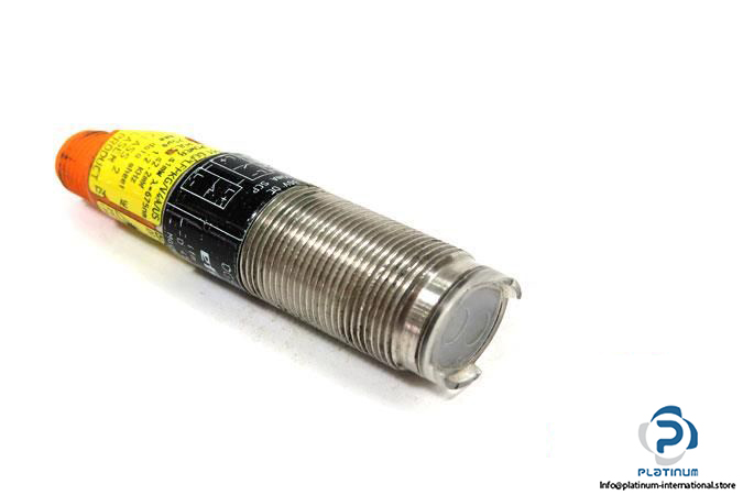 IFM-OG5061-RETRO-REFLECTIVE-SENSOR_675x450.jpg