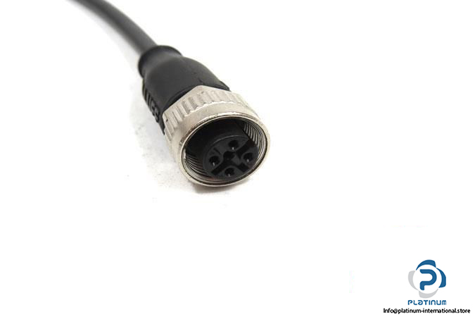 BALLUF-M12-FEMALE-CONNECTOR3_675x450.jpg