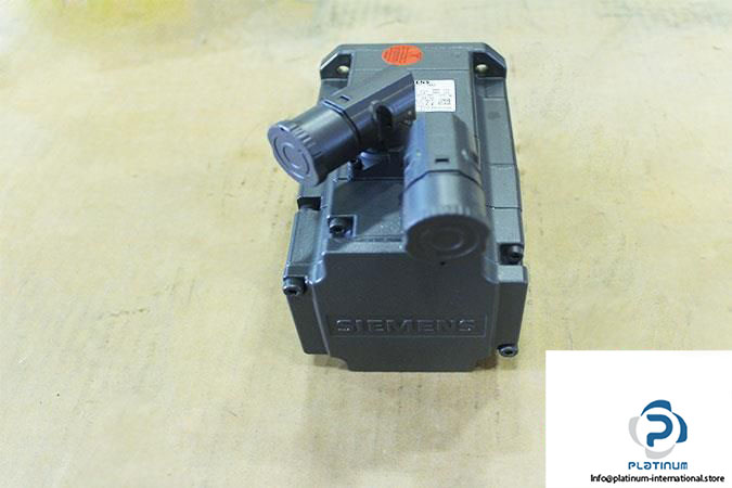 Siemens-1FK7042-5AF71-1SA3-SERVO-MOTOR3_675x450.jpg