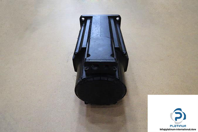 INDRAMAT-MKD090B-047-GG0-KN-PERMENENT-MAGNET-MOTOR3_675x450.jpg