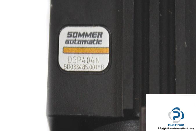 SOMMER-AUTOMATIC-DGP404N-PARALLEL-ROTARY-GRIPPER-ACTUATOR5_675x450.jpg