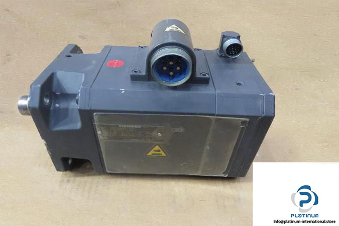 SIEMENS-1FT6081-8AK71-1SH0-AC-SERVO-MOTOR_675x450.jpg