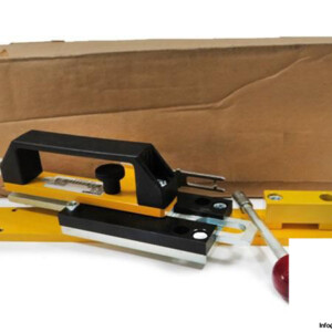 EUCHNER-086186-BOLT-TP-AF-SAFETY-SWITCH_675x450.jpg