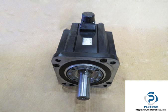 YASKAWA-SGMGH-44DCA61-AC-SERVO-MOTOR4_675x450.jpg