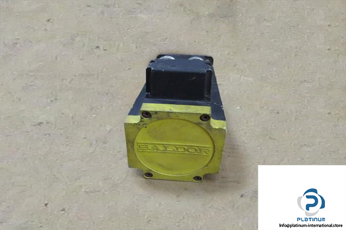 BALDOR-BSM80N-350AA-AC-SERVO-MOTOR3_675x450.jpg