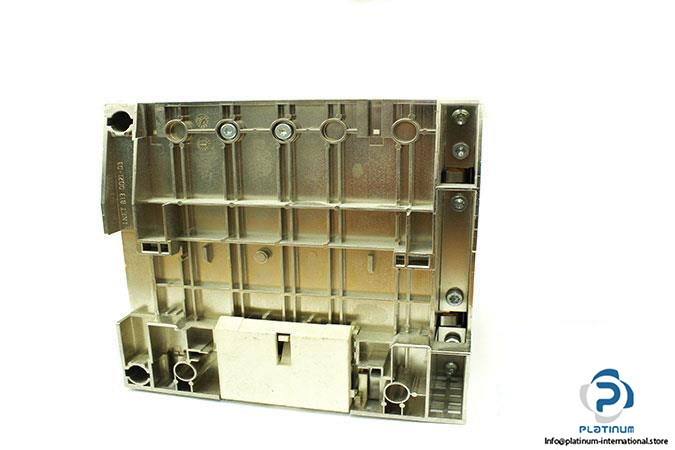 SIEMENS-6ES5-095-8MA03-PROGRAMMABLE-CONTROLLER-MODULE3_675x450.jpg