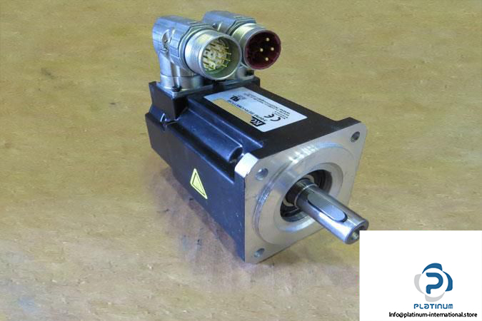 KOLLMORGEN-AKM-31C-ACCNLB-00-SERVO-MOTOR4_675x450.jpg