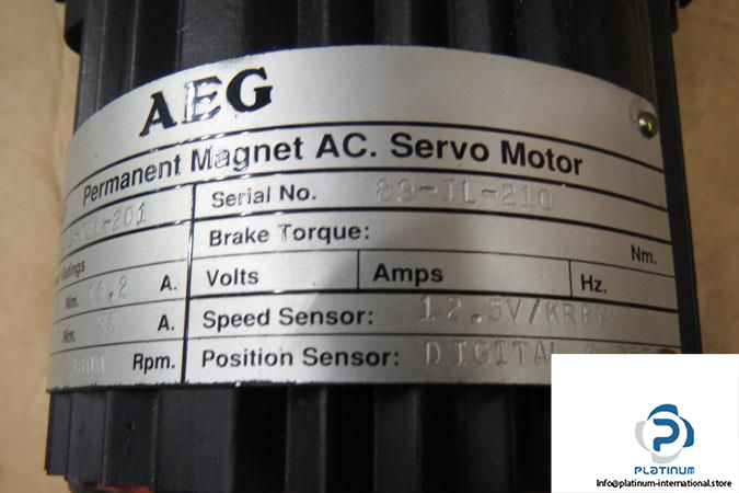 AEG-M42205-10L-201-AC-SERVO-MOTOR5_675x450.jpg
