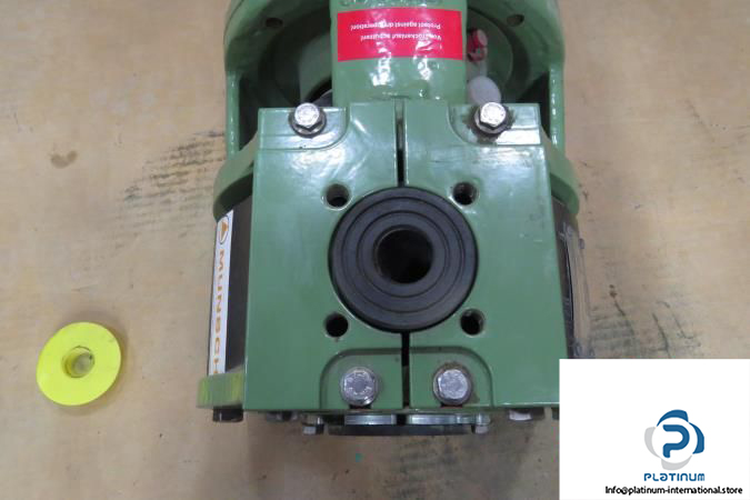 MUNSCH-NP40-25-125-CHEMICAL-PUMP-WITH-MECHANICAL-SEAL-6_675x450.jpg