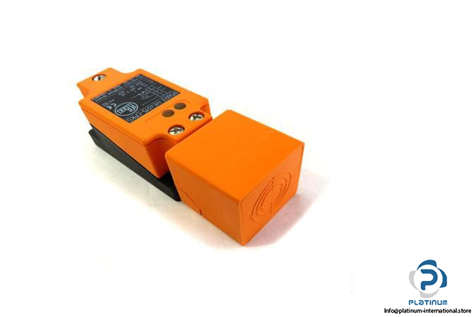 IFM-IV5003-INDUCTIVE-SENSOR_675x450.jpg