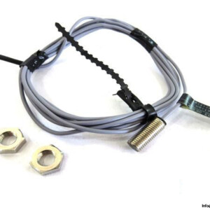 IFM-OE0003-THROUGH-BEAM-SENSOR-TRANSMITTER_675x450.jpg