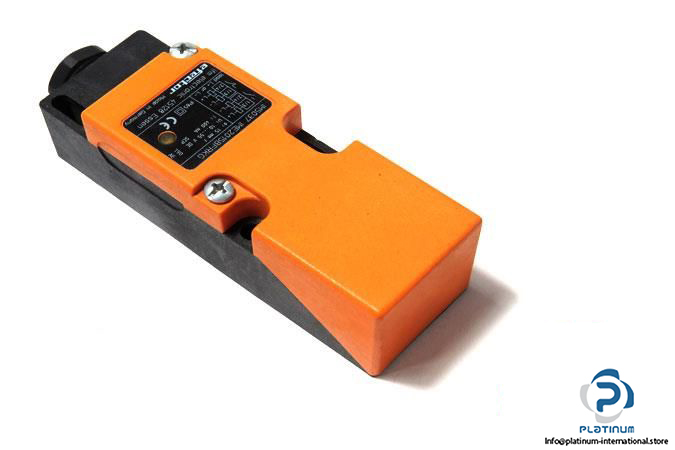 IFM-IM5037-INDUCTIVE-SENSOR_675x450.jpg