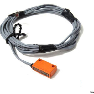 IFM-OR0004-PHOTOELECTRIC-RETRO-REFLECTIVE-SENSOR-_675x450.jpg
